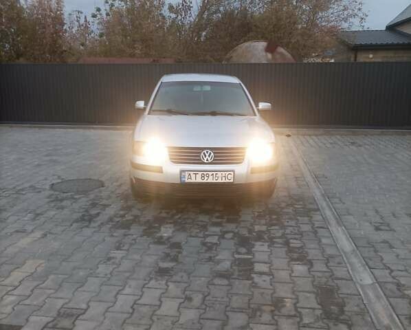 Серый Фольксваген Пассат, объемом двигателя 1.6 л и пробегом 316 тыс. км за 3500 $, фото 12 на Automoto.ua