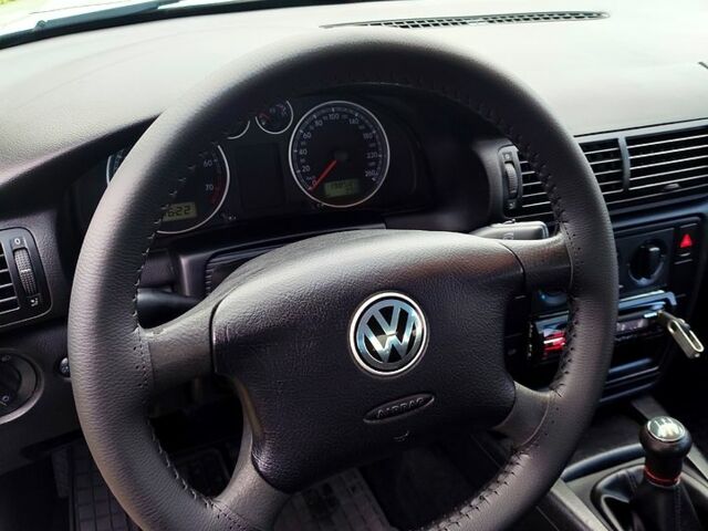 Сірий Фольксваген Пассат, об'ємом двигуна 1.6 л та пробігом 180 тис. км за 5000 $, фото 8 на Automoto.ua