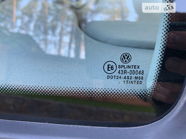 Серый Фольксваген Пассат, объемом двигателя 1.6 л и пробегом 233 тыс. км за 5399 $, фото 29 на Automoto.ua