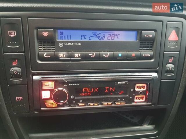 Серый Фольксваген Пассат, объемом двигателя 1.98 л и пробегом 163 тыс. км за 4950 $, фото 18 на Automoto.ua