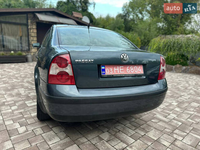 Сірий Фольксваген Пассат, об'ємом двигуна 1.6 л та пробігом 143 тис. км за 5300 $, фото 11 на Automoto.ua