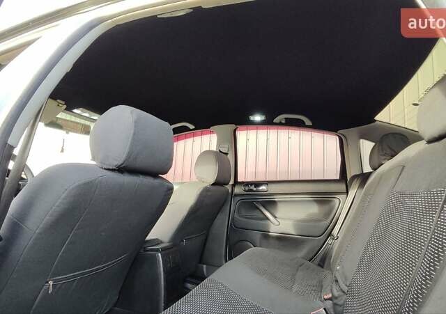 Серый Фольксваген Пассат, объемом двигателя 1.9 л и пробегом 333 тыс. км за 4750 $, фото 9 на Automoto.ua