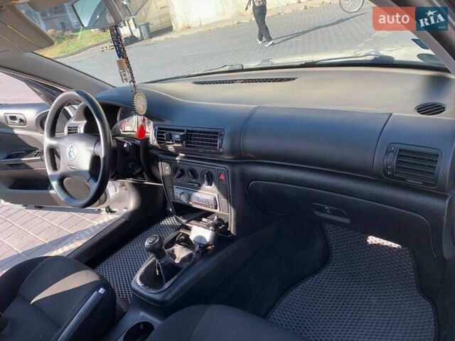 Фольксваген Пассат 2001 у Львові на Automoto.ua Сірий Фольксваген Пассат, об'ємом двигуна 1.6 л та пробігом 200 тис. км за 3800 $, фото 46 на Automoto.ua