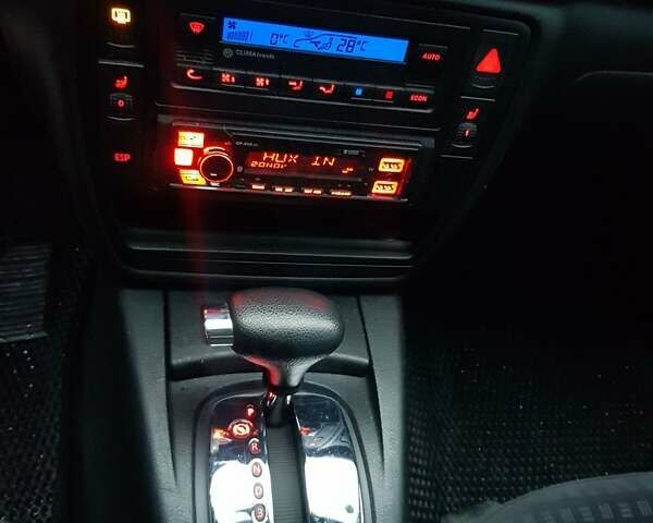 Серый Фольксваген Пассат, объемом двигателя 1.98 л и пробегом 163 тыс. км за 4950 $, фото 13 на Automoto.ua