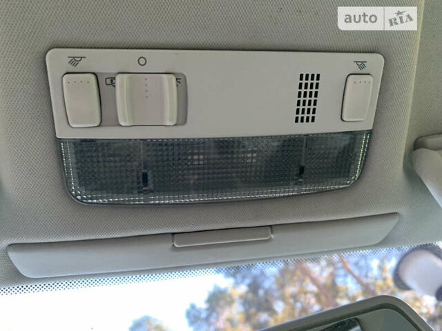 Серый Фольксваген Пассат, объемом двигателя 1.6 л и пробегом 233 тыс. км за 5399 $, фото 32 на Automoto.ua