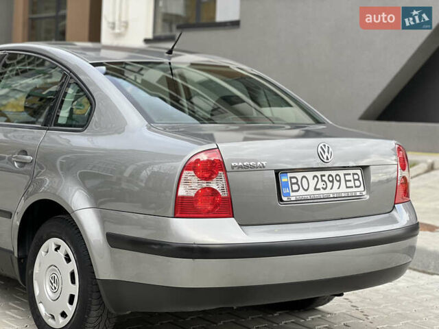 Сірий Фольксваген Пассат, об'ємом двигуна 1.6 л та пробігом 186 тис. км за 4199 $, фото 52 на Automoto.ua
