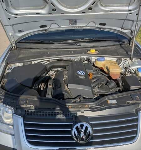 Серый Фольксваген Пассат, объемом двигателя 1.6 л и пробегом 145 тыс. км за 4800 $, фото 12 на Automoto.ua