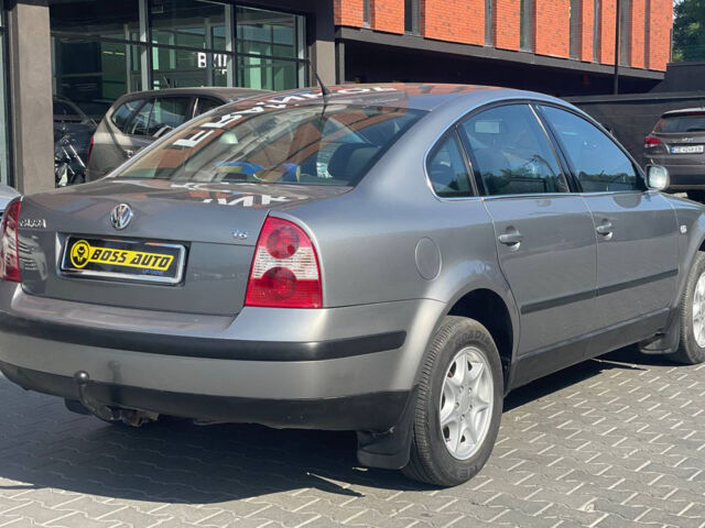 Серый Фольксваген Пассат, объемом двигателя 1.6 л и пробегом 209 тыс. км за 4600 $, фото 5 на Automoto.ua