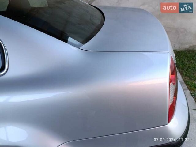 Серый Фольксваген Пассат, объемом двигателя 1.6 л и пробегом 215 тыс. км за 5550 $, фото 17 на Automoto.ua