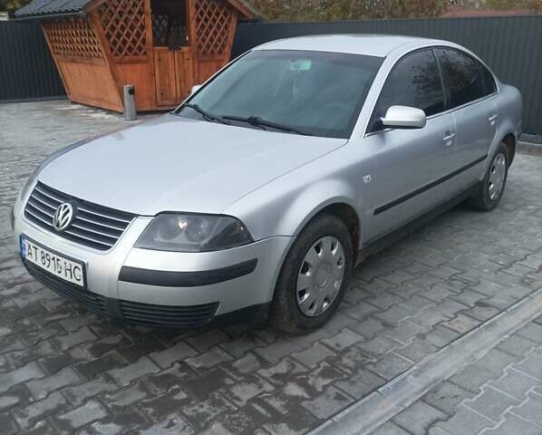 Серый Фольксваген Пассат, объемом двигателя 1.6 л и пробегом 316 тыс. км за 3500 $, фото 4 на Automoto.ua