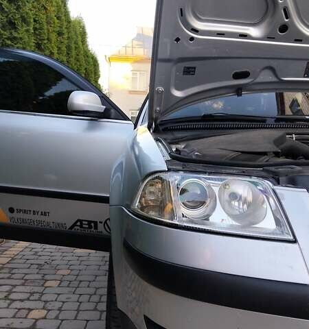 Серый Фольксваген Пассат, объемом двигателя 1.6 л и пробегом 250 тыс. км за 4900 $, фото 44 на Automoto.ua