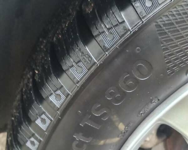 Серый Фольксваген Пассат, объемом двигателя 1.9 л и пробегом 400 тыс. км за 3600 $, фото 16 на Automoto.ua