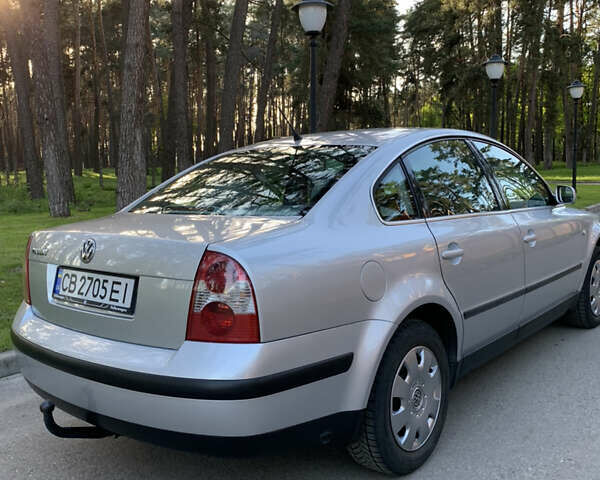 Серый Фольксваген Пассат, объемом двигателя 1.6 л и пробегом 233 тыс. км за 5399 $, фото 8 на Automoto.ua