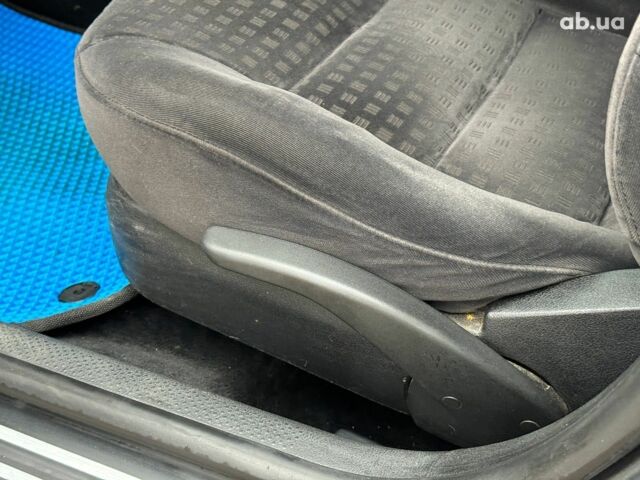 Серый Фольксваген Пассат, объемом двигателя 1.9 л и пробегом 460 тыс. км за 5090 $, фото 14 на Automoto.ua