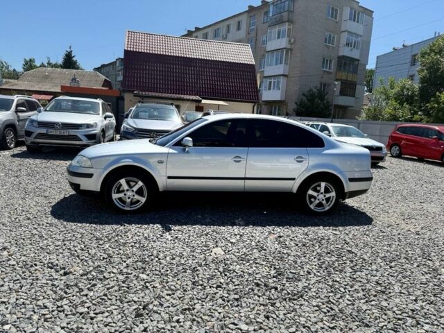 Серый Фольксваген Пассат, объемом двигателя 1.6 л и пробегом 267 тыс. км за 5200 $, фото 15 на Automoto.ua