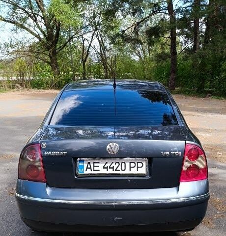 Сірий Фольксваген Пассат, об'ємом двигуна 2.5 л та пробігом 430 тис. км за 3400 $, фото 1 на Automoto.ua