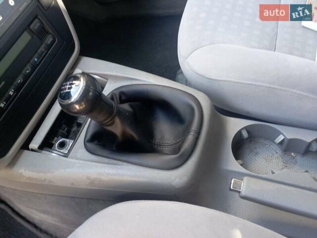 Серый Фольксваген Пассат, объемом двигателя 2 л и пробегом 280 тыс. км за 5500 $, фото 11 на Automoto.ua