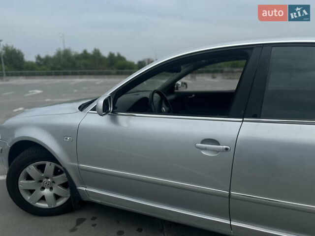 Сірий Фольксваген Пассат, об'ємом двигуна 1.78 л та пробігом 358 тис. км за 5450 $, фото 15 на Automoto.ua