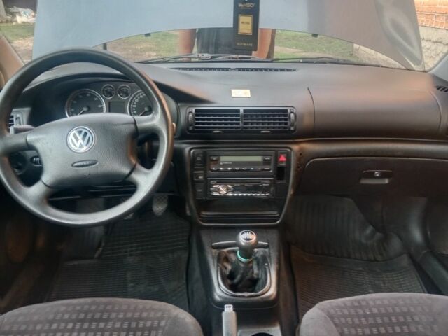 Серый Фольксваген Пассат, объемом двигателя 0 л и пробегом 25 тыс. км за 4000 $, фото 4 на Automoto.ua