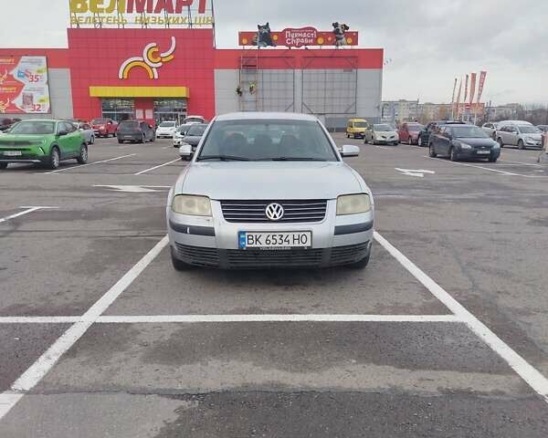 Серый Фольксваген Пассат, объемом двигателя 1.9 л и пробегом 400 тыс. км за 3700 $, фото 7 на Automoto.ua