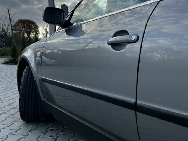 Серый Фольксваген Пассат, объемом двигателя 2 л и пробегом 328 тыс. км за 3100 $, фото 3 на Automoto.ua