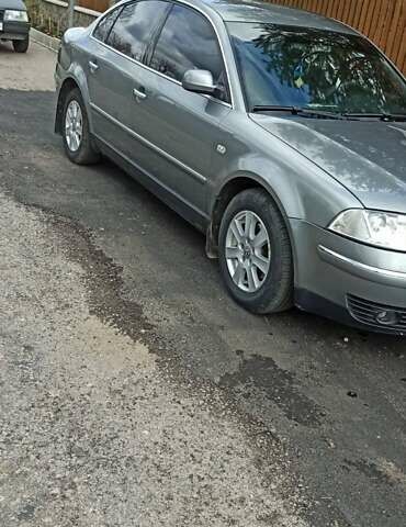 Серый Фольксваген Пассат, объемом двигателя 1.8 л и пробегом 345 тыс. км за 5150 $, фото 16 на Automoto.ua