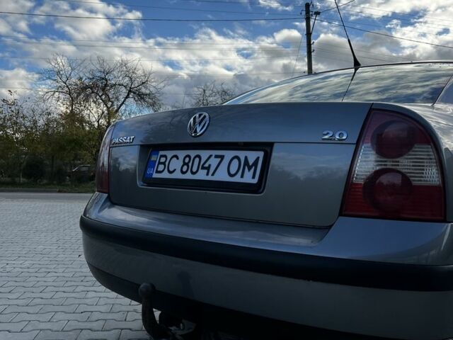 Серый Фольксваген Пассат, объемом двигателя 2 л и пробегом 328 тыс. км за 3100 $, фото 6 на Automoto.ua