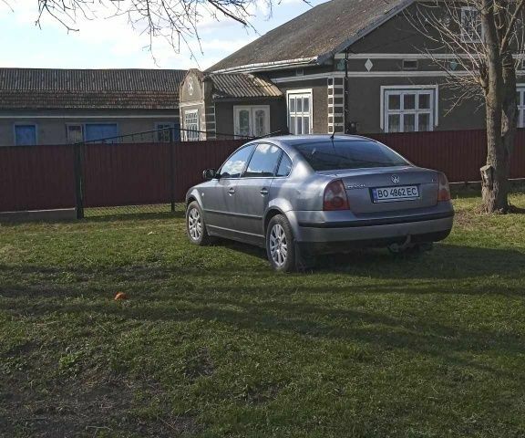 Серый Фольксваген Пассат, объемом двигателя 1.9 л и пробегом 250 тыс. км за 5284 $, фото 1 на Automoto.ua