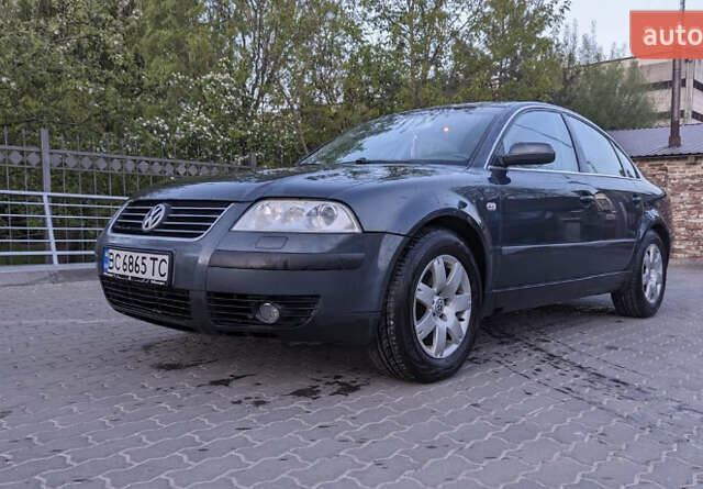 Серый Фольксваген Пассат, объемом двигателя 1.98 л и пробегом 300 тыс. км за 4150 $, фото 6 на Automoto.ua