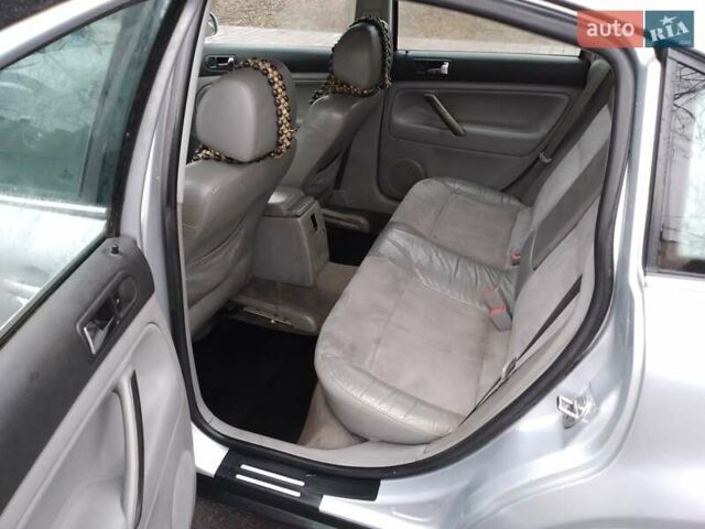 Серый Фольксваген Пассат, объемом двигателя 1.9 л и пробегом 256 тыс. км за 4600 $, фото 2 на Automoto.ua