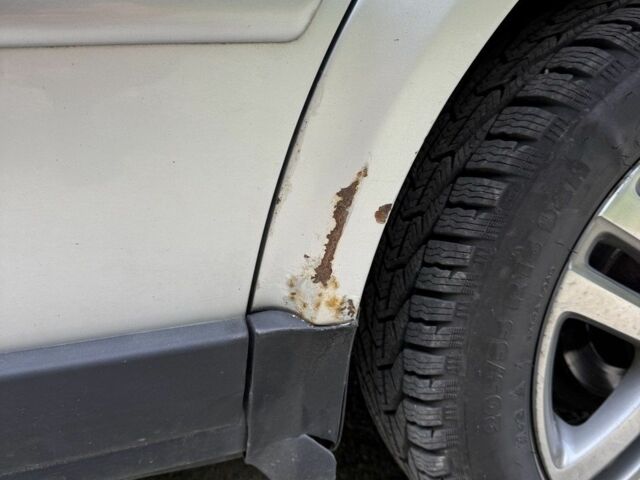 Сірий Фольксваген Пассат, об'ємом двигуна 1.8 л та пробігом 336 тис. км за 4300 $, фото 4 на Automoto.ua