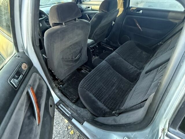 Серый Фольксваген Пассат, объемом двигателя 1.8 л и пробегом 160 тыс. км за 1700 $, фото 6 на Automoto.ua