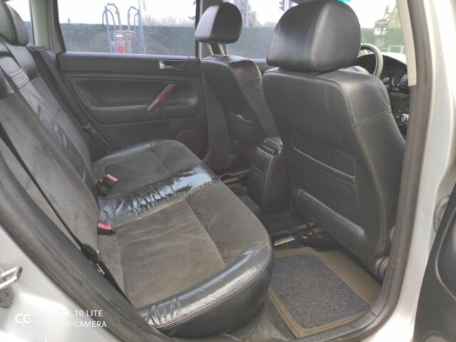 Серый Фольксваген Пассат, объемом двигателя 1.8 л и пробегом 250 тыс. км за 3600 $, фото 9 на Automoto.ua