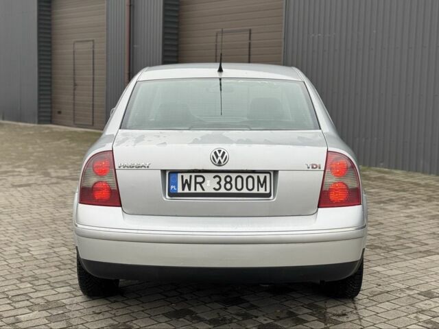 Серый Фольксваген Пассат, объемом двигателя 1.9 л и пробегом 390 тыс. км за 1900 $, фото 4 на Automoto.ua