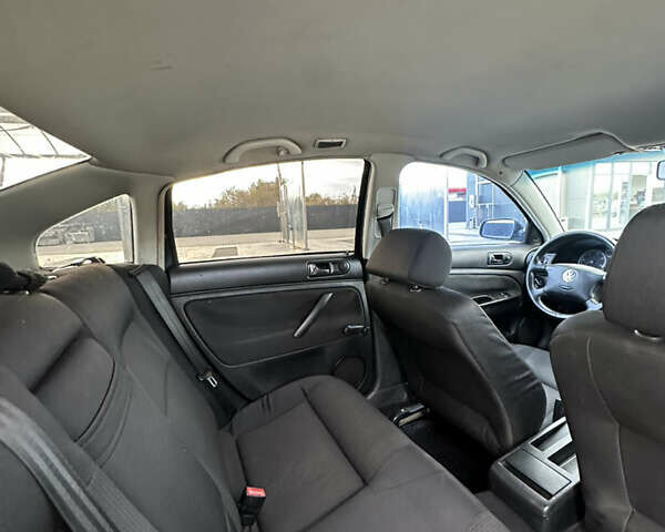 Серый Фольксваген Пассат, объемом двигателя 1.9 л и пробегом 332 тыс. км за 4350 $, фото 9 на Automoto.ua