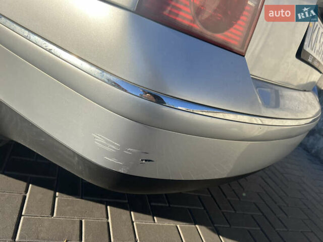 Серый Фольксваген Пассат, объемом двигателя 1.8 л и пробегом 243 тыс. км за 4500 $, фото 17 на Automoto.ua