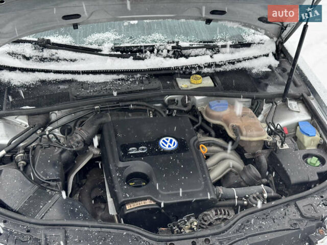 Серый Фольксваген Пассат, объемом двигателя 1.98 л и пробегом 268 тыс. км за 3750 $, фото 10 на Automoto.ua
