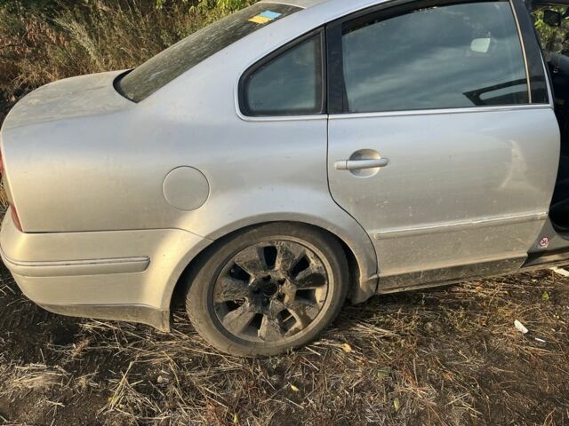 Серый Фольксваген Пассат, объемом двигателя 1.8 л и пробегом 378 тыс. км за 2300 $, фото 7 на Automoto.ua