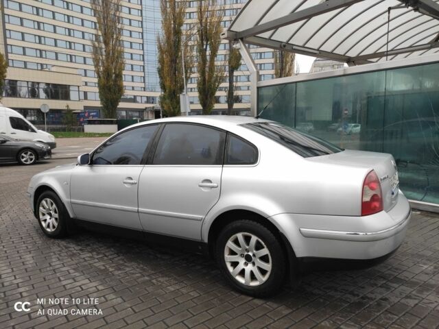 Серый Фольксваген Пассат, объемом двигателя 1.8 л и пробегом 250 тыс. км за 3600 $, фото 17 на Automoto.ua