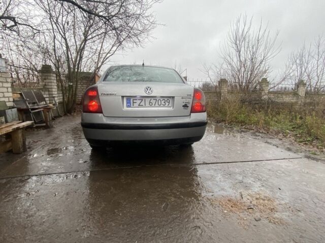 Серый Фольксваген Пассат, объемом двигателя 1.9 л и пробегом 446 тыс. км за 1400 $, фото 9 на Automoto.ua