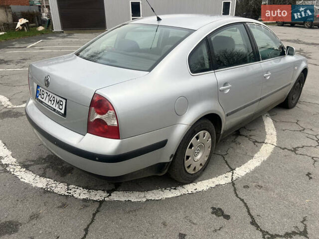 Сірий Фольксваген Пассат, об'ємом двигуна 1.6 л та пробігом 169 тис. км за 4400 $, фото 4 на Automoto.ua