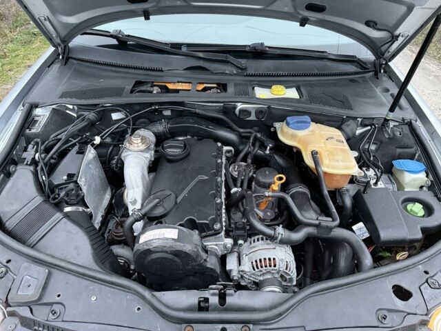 Серый Фольксваген Пассат, объемом двигателя 1.9 л и пробегом 300 тыс. км за 2100 $, фото 9 на Automoto.ua