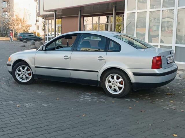 Серый Фольксваген Пассат, объемом двигателя 1.9 л и пробегом 375 тыс. км за 2650 $, фото 5 на Automoto.ua