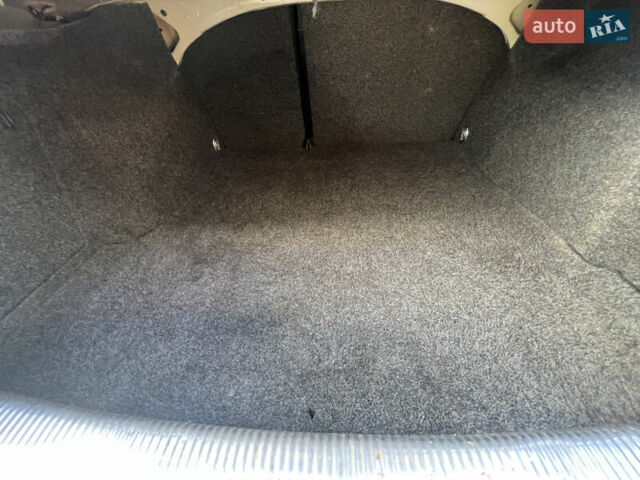 Серый Фольксваген Пассат, объемом двигателя 2 л и пробегом 210 тыс. км за 4800 $, фото 21 на Automoto.ua