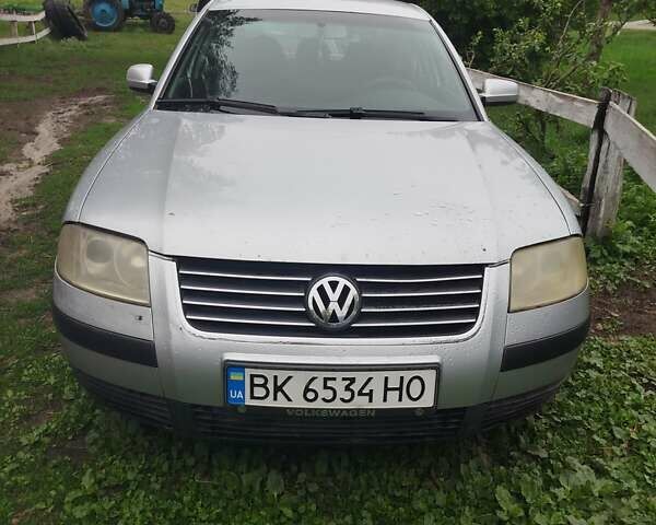 Серый Фольксваген Пассат, объемом двигателя 1.9 л и пробегом 400 тыс. км за 3700 $, фото 8 на Automoto.ua