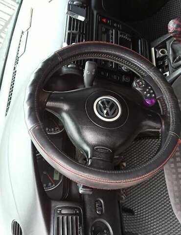 Серый Фольксваген Пассат, объемом двигателя 1.8 л и пробегом 345 тыс. км за 5150 $, фото 25 на Automoto.ua