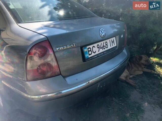 Сірий Фольксваген Пассат, об'ємом двигуна 2.4 л та пробігом 229 тис. км за 3500 $, фото 8 на Automoto.ua