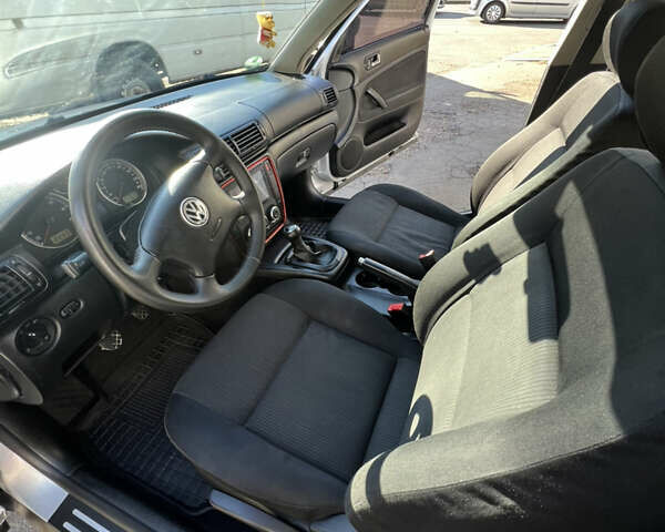 Серый Фольксваген Пассат, объемом двигателя 2 л и пробегом 210 тыс. км за 4800 $, фото 18 на Automoto.ua