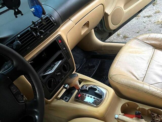 Серый Фольксваген Пассат, объемом двигателя 1.8 л и пробегом 0 тыс. км за 3900 $, фото 1 на Automoto.ua