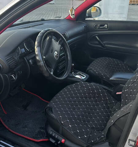 Серый Фольксваген Пассат, объемом двигателя 2.8 л и пробегом 317 тыс. км за 3700 $, фото 4 на Automoto.ua